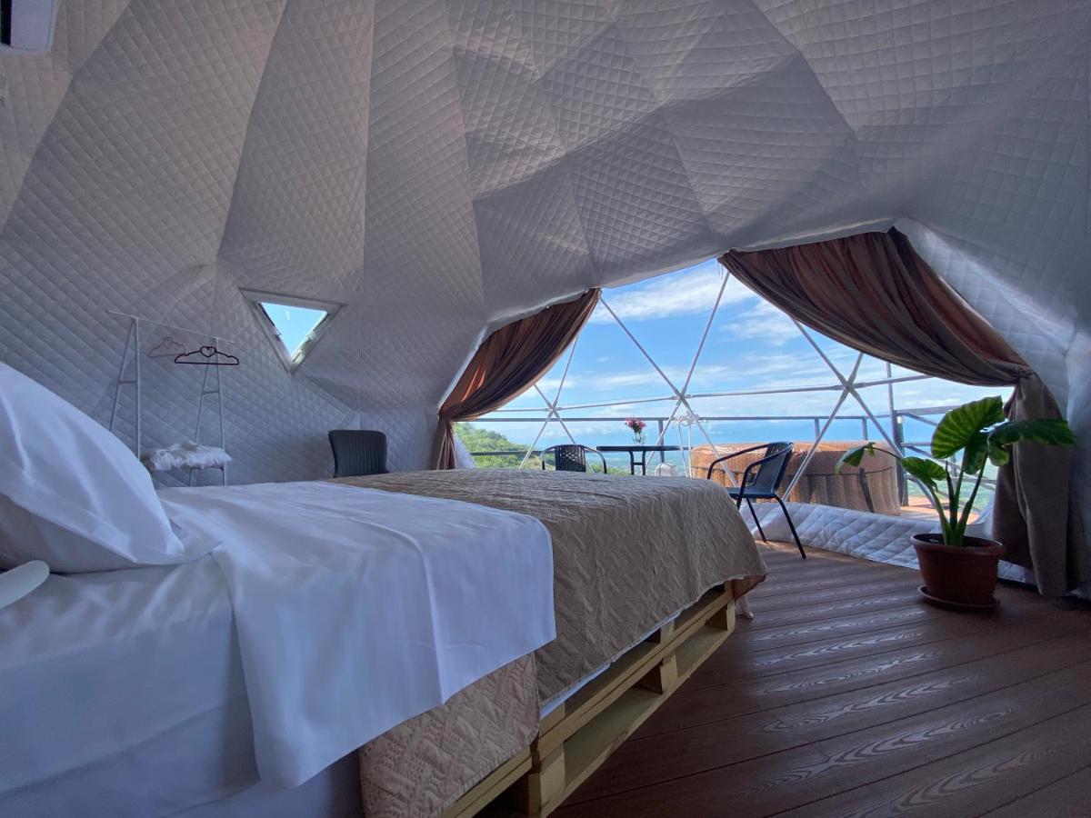 Отель Signagi Glamping Экстерьер фото