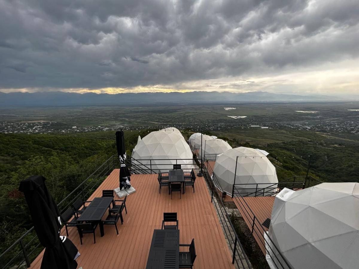 Отель Signagi Glamping Экстерьер фото